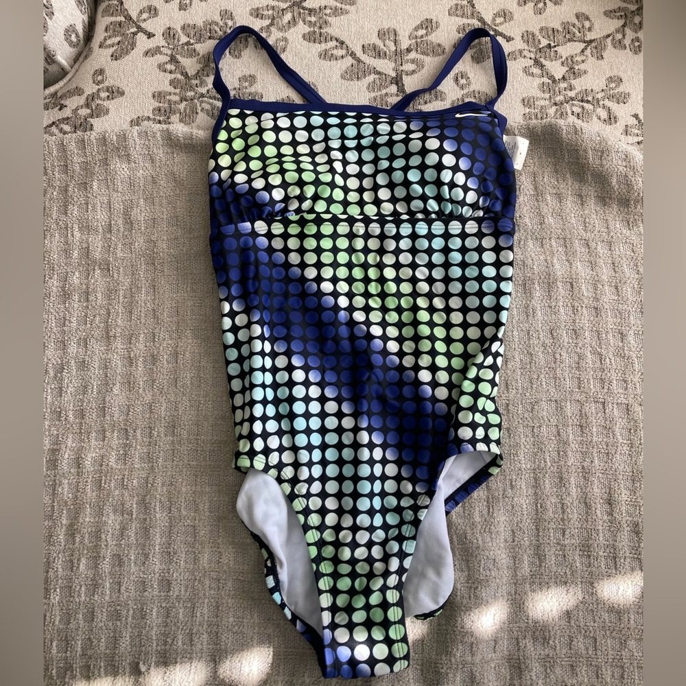 Green and White Polka Dot Nike Women’s One Piece Swimsuit Size 8 EUC